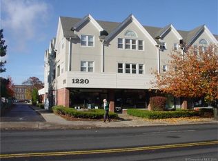 1220 Whitney Ave UNIT 2D, Hamden, CT 06517