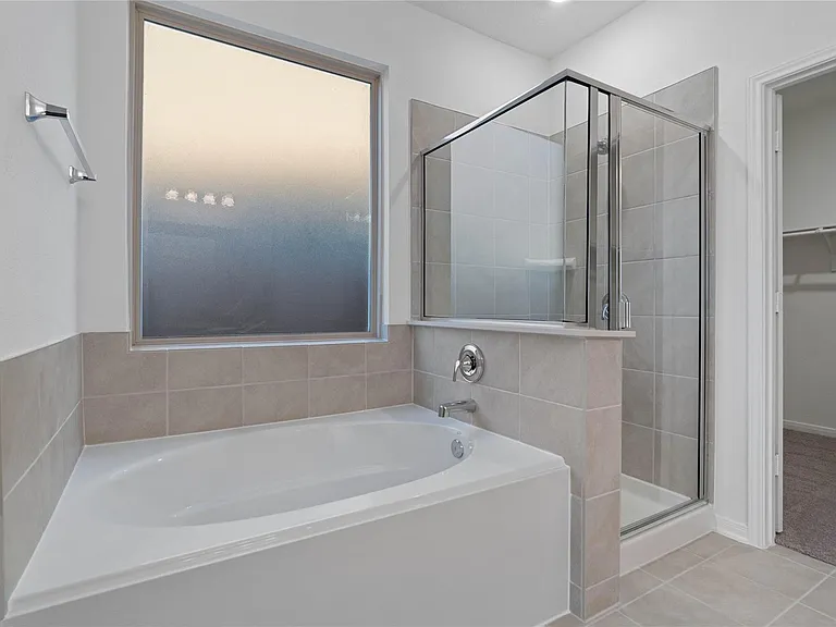 7631 Coral Key Dr — Photo 9