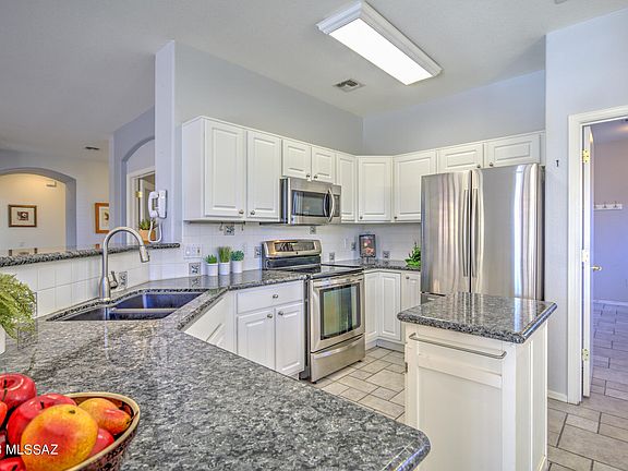2nd image of 8005 W Blue Heron Way