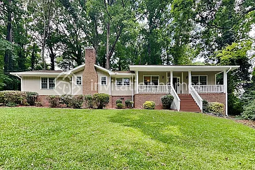 3158 Larkspur Cir Photo 1