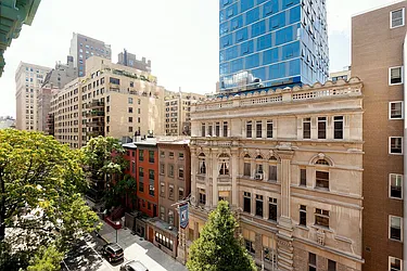 27 West 16th Street in Flatiron