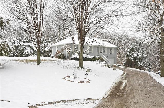 1st image of 6 Timber Creek Ln