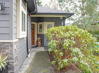 Stonecliffe, View Royal, BC V9B 0L8