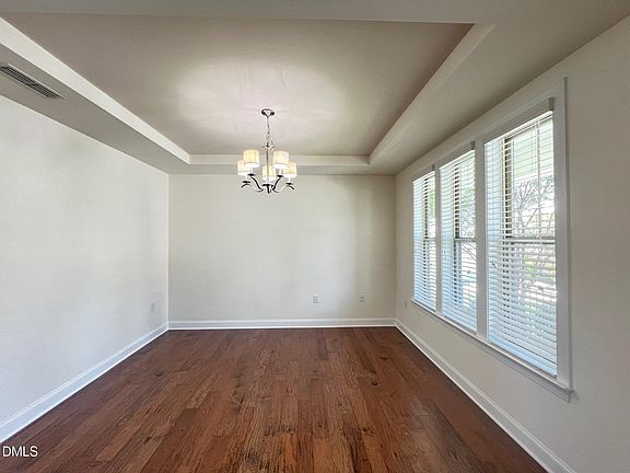 2nd image of 1909 Highland Hills Ct