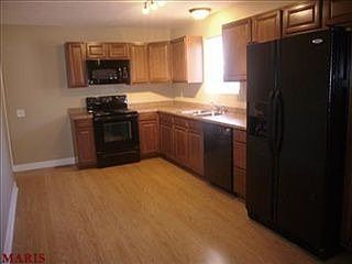 2nd image of 1473 Kingsford Dr