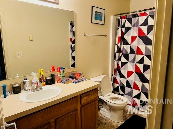 boise-idaho-442235477 picture