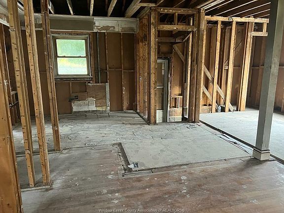 5th image of 2590 Virginia Park Ave