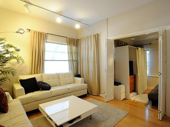 426 Waverley St APT 2