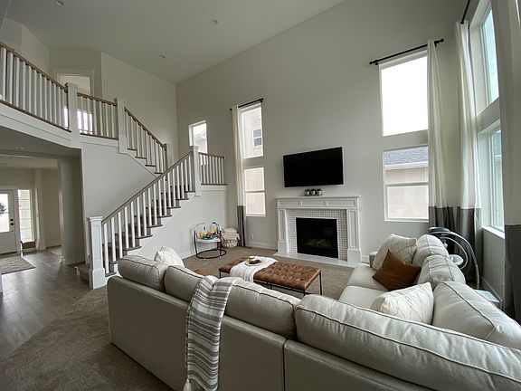 4th image of 4086 W Hayes Cir