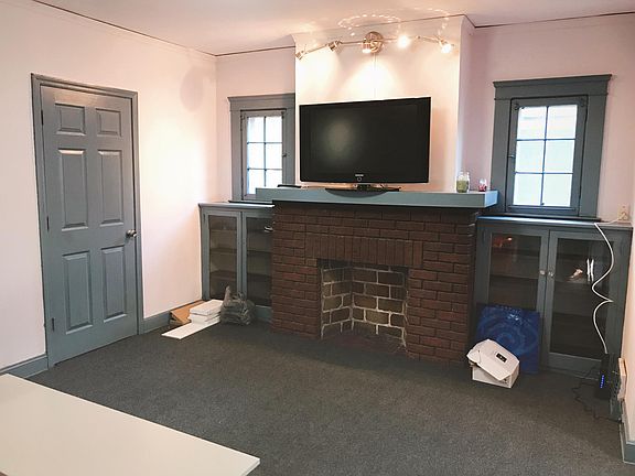 3rd image of 2337 Grandview Ave #7