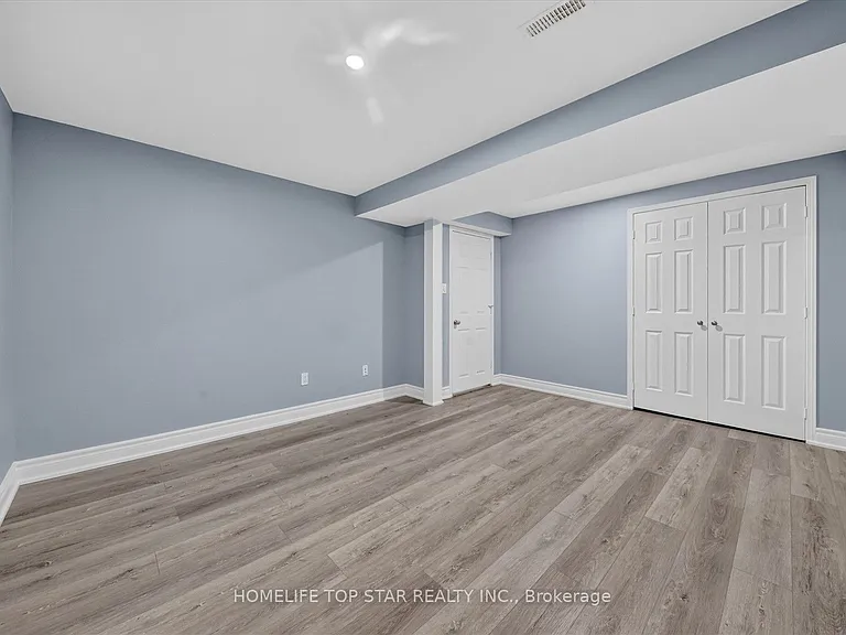 7 SW Littleborough Ct E — Photo 15