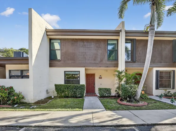 1261 NW 99th Terrace #47, Pembroke Pines, FL 33024