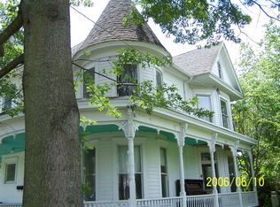27 W Main St, Crisfield, MD 21817