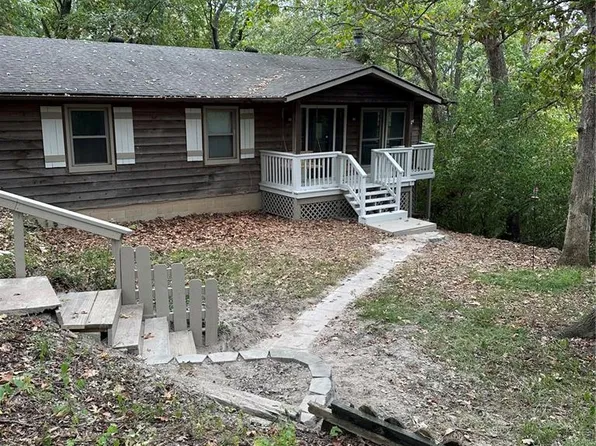 4811 Wedgewood Dr, House Springs, MO 63051