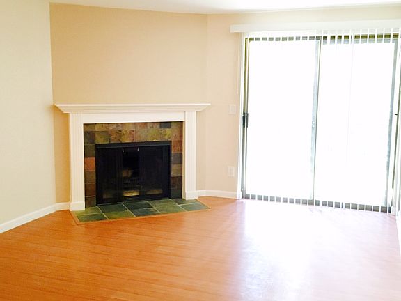 5th image of 3312 I St NE APT C104