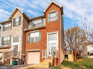 40 Sara Ln, Hanover, PA 17331