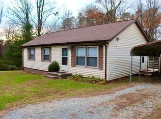 436 Crystal Dr, North Wilkesboro, NC 28659