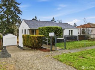 17017 4th Ave NE, Seattle, WA