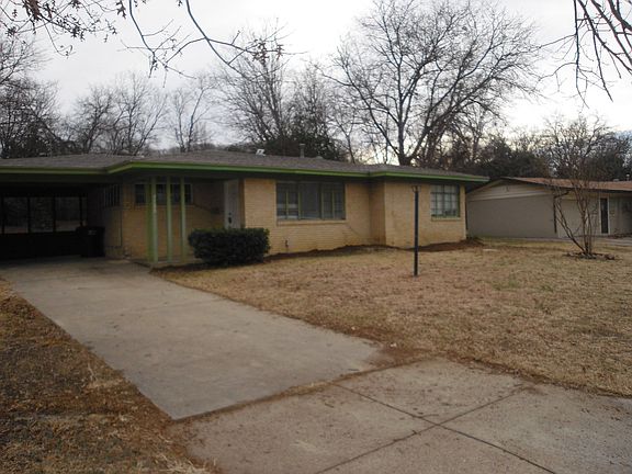4th image of 4725 Trail Lake Dr