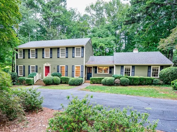 587 Heyward Cir NW, Marietta, GA 30064