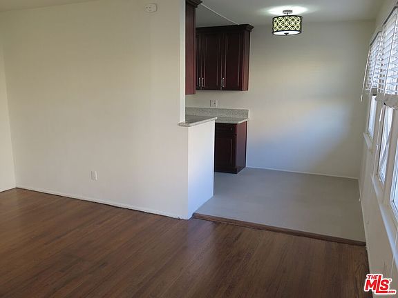 4th image of 833 N Kingsley Dr APT 2