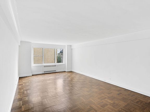 3rd image of 945 5th Ave APT 5D