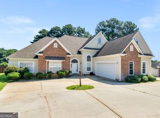 6742 Oakleigh Ct, Rex, GA 30273