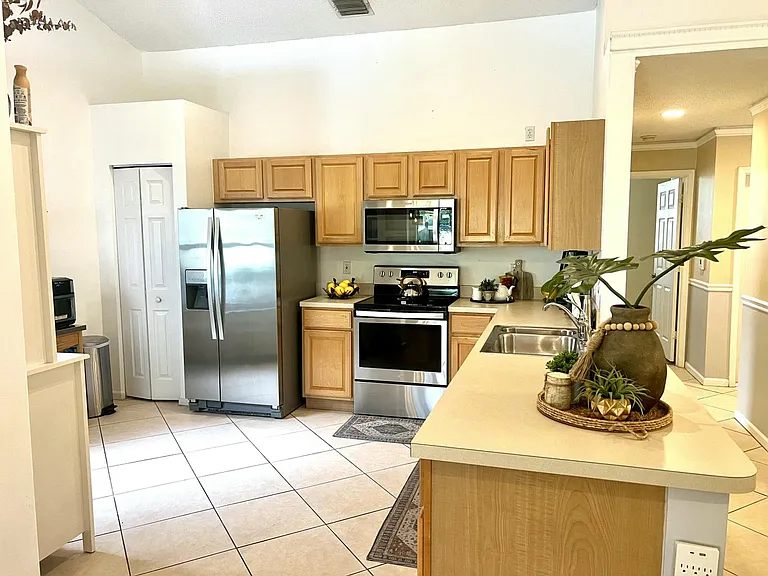 10614 Lake Shore Dr — Photo 6