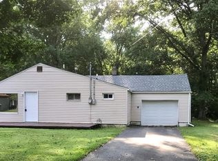 1860 Valley Blvd, Niles, OH 44446