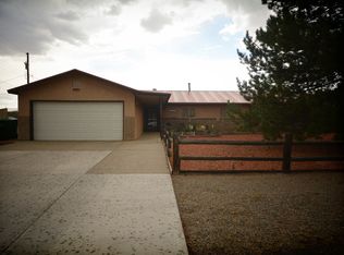 5707 Carl St, Farmington, NM 87402