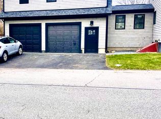 216 Maple Ave UNIT 1, Barrington, RI 02806