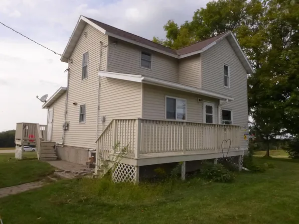 N6041 740th St, Ellsworth, WI 54011