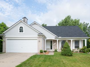 2800 Aspen Ridge Dr, Ann Arbor, MI 48103