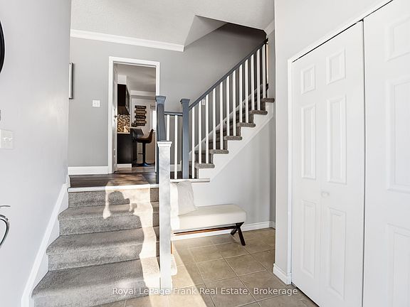 3rd image of 489 Crestwood Dr