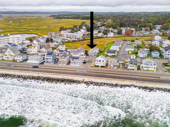 28 Kings Highway Unit 3, Hampton, NH 03842