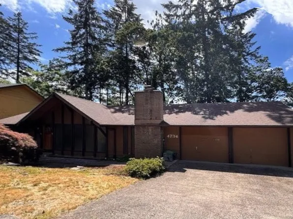 4734 Brookwood St, Eugene, OR 97405
