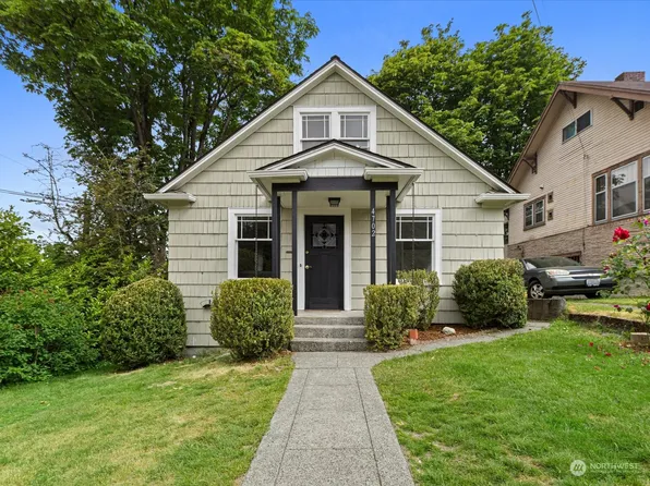 4702 S Alaska Street, Seattle, WA 98118