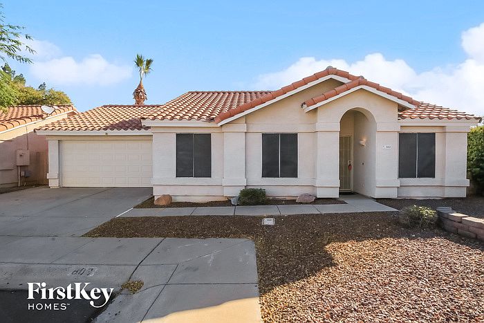 1st image of 803 N Laveen Dr