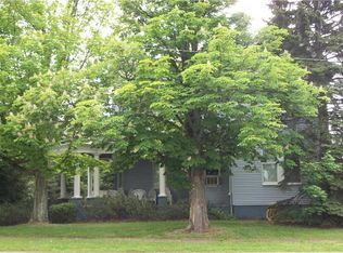 201 S Vine St, Carmichaels, PA 15320