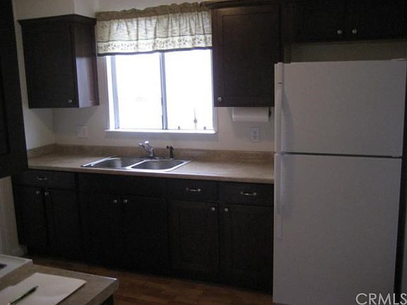4th image of 616 Sartori Ave
