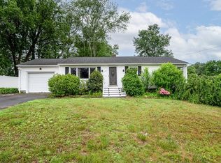 3 Sears Ave, Webster, MA 01570