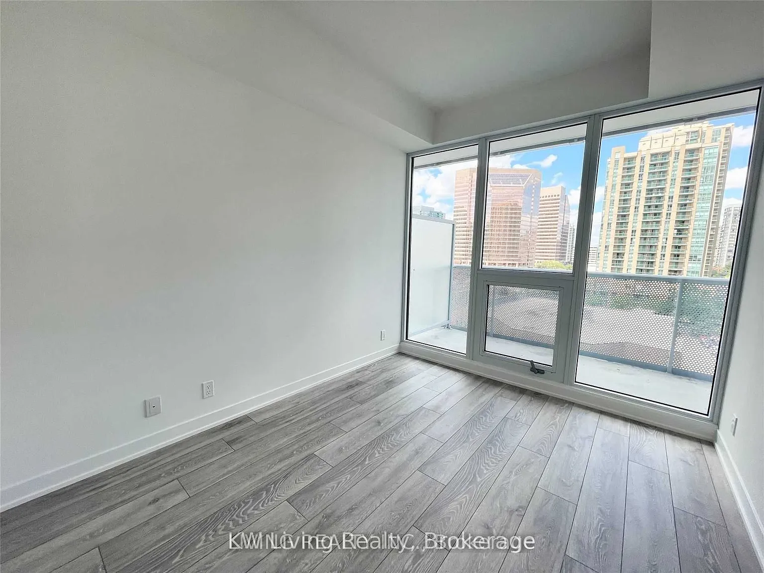 1 bed, $2,300 — Photo 3