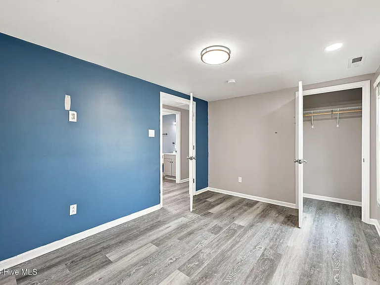 3065 State Highway 55 W — Photo 26