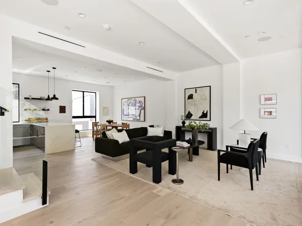 861 1/2 Hyperion Ave, Los Angeles, CA 90029