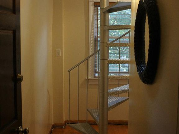 Front Entry Way