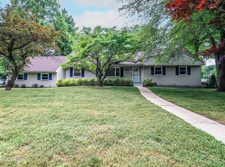 6 Middlebrook Dr, Ocean, NJ 07712