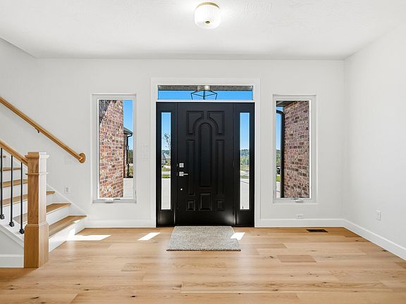 4th image of 1755 W Gaslight Drive