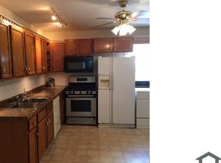 1329 7th Ave #2, Rockford, IL 61104