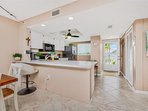 4th image of 12274 SW Egret Cir APT 2805