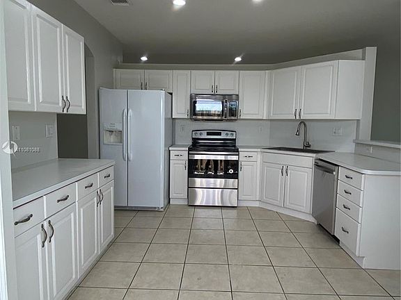 2nd image of 4748 NW 111th Ct